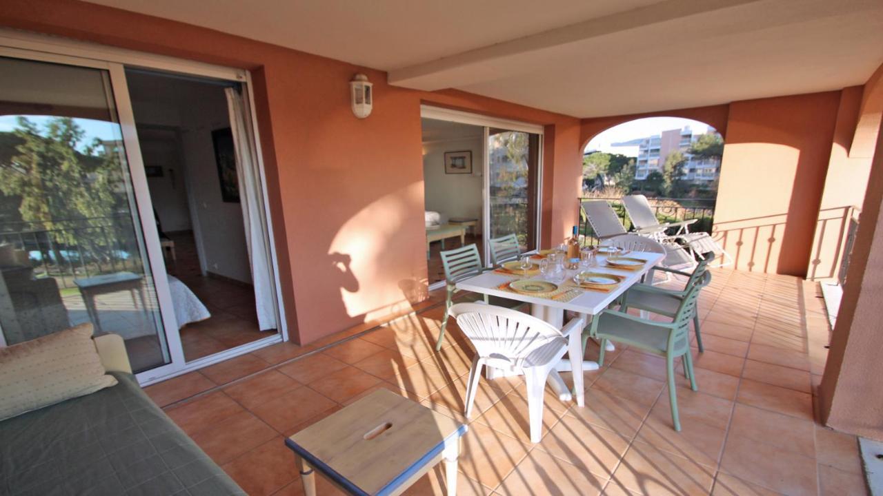 Apartamento Port Marine Sainte-Maxime Exterior foto