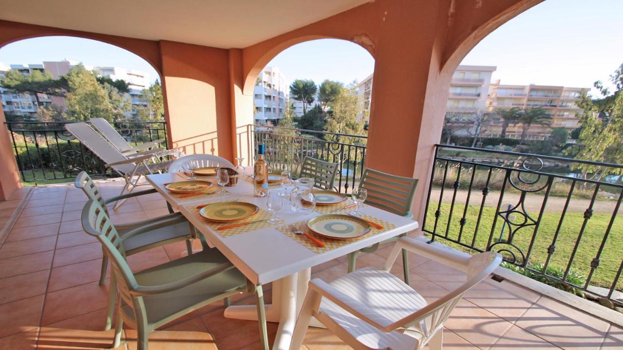 Apartamento Port Marine Sainte-Maxime Exterior foto