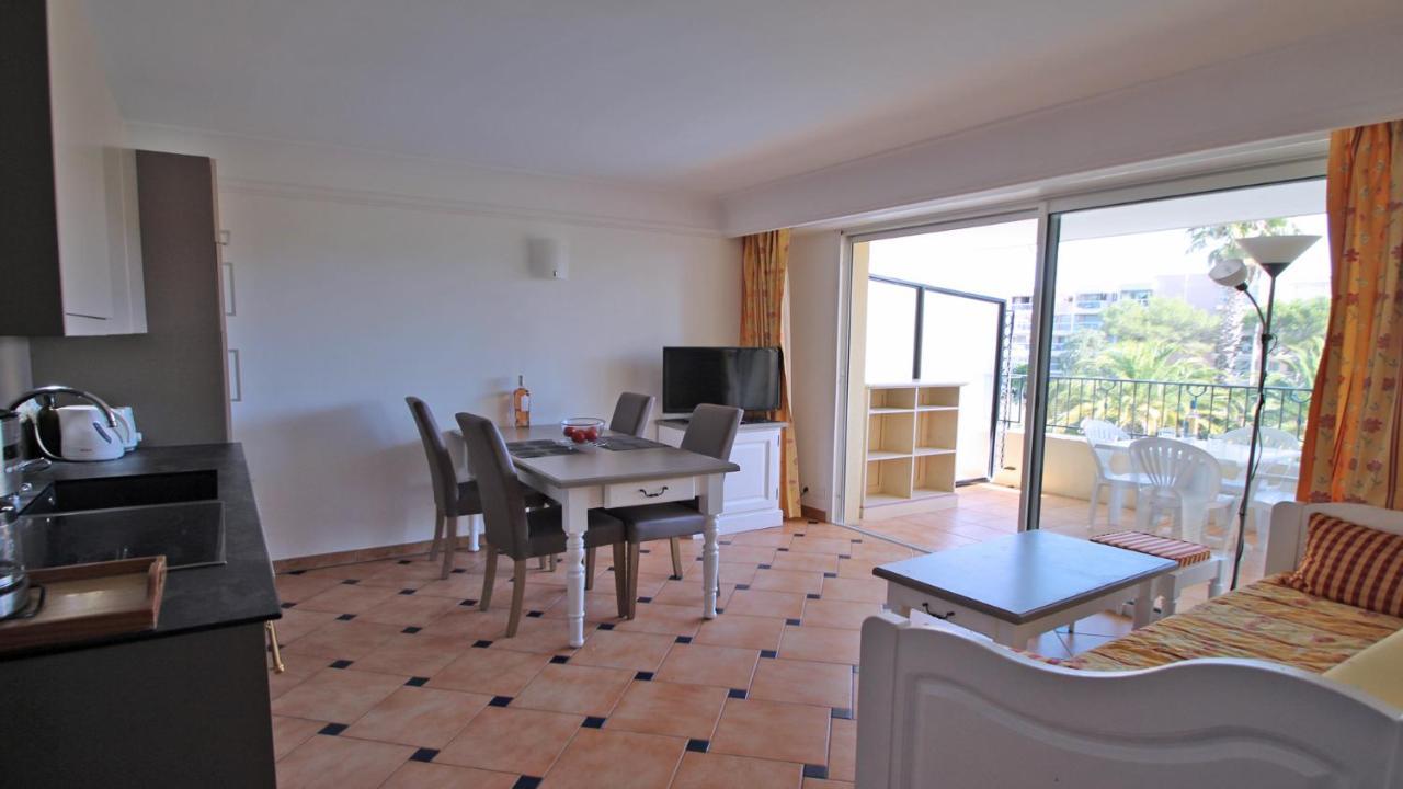 Apartamento Port Marine Sainte-Maxime Exterior foto