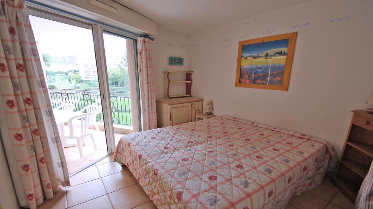 Apartamento Port Marine Sainte-Maxime Exterior foto