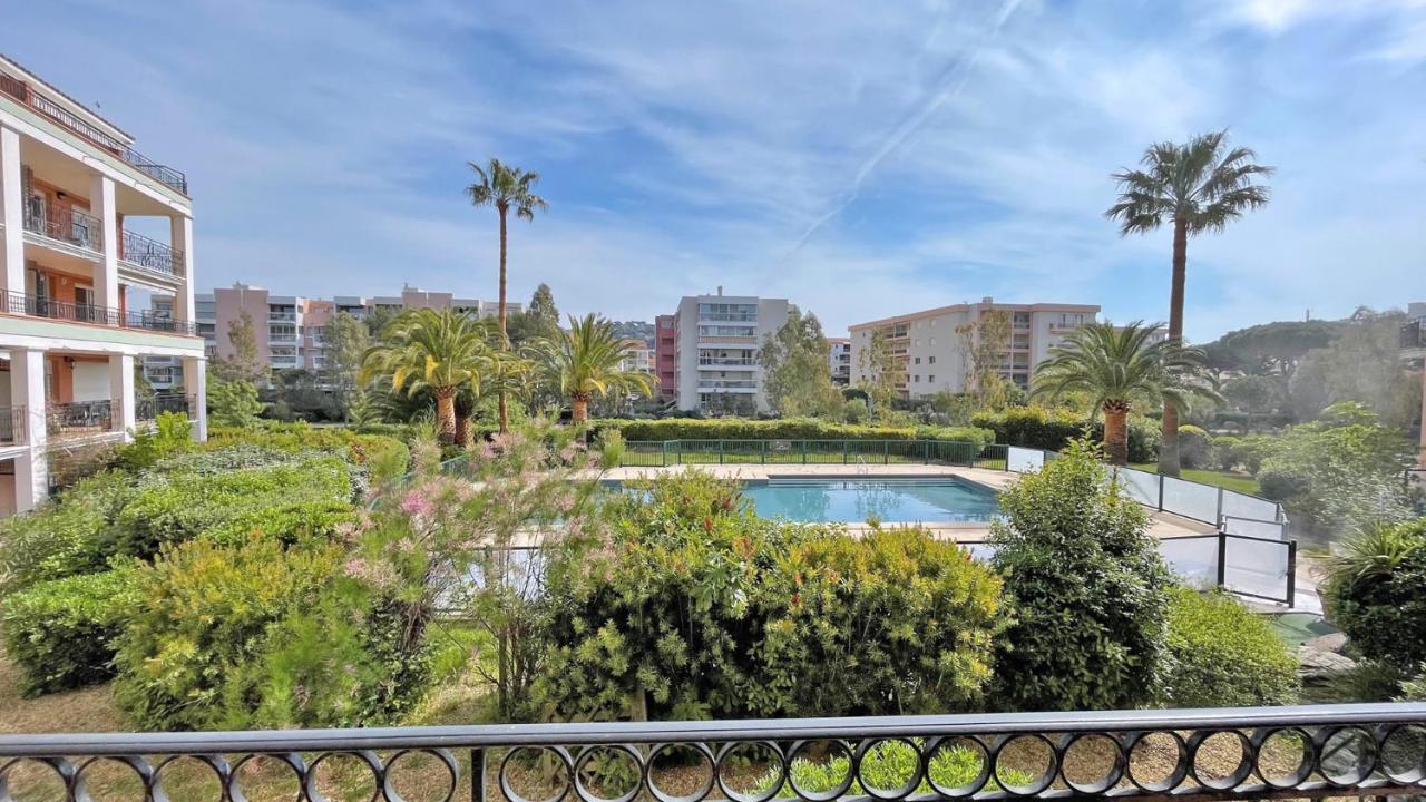 Apartamento Port Marine Sainte-Maxime Exterior foto